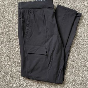 Athleta stretch pants with side pockets